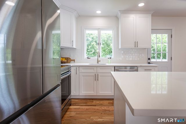105 Ursini Drive, Hamden, CT 06514
