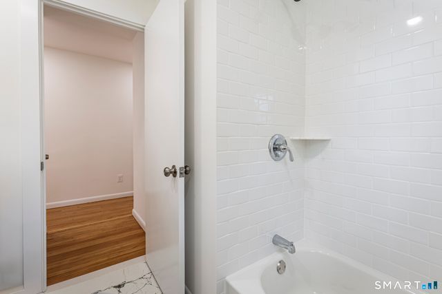 105 Ursini Drive, Hamden, CT 06514