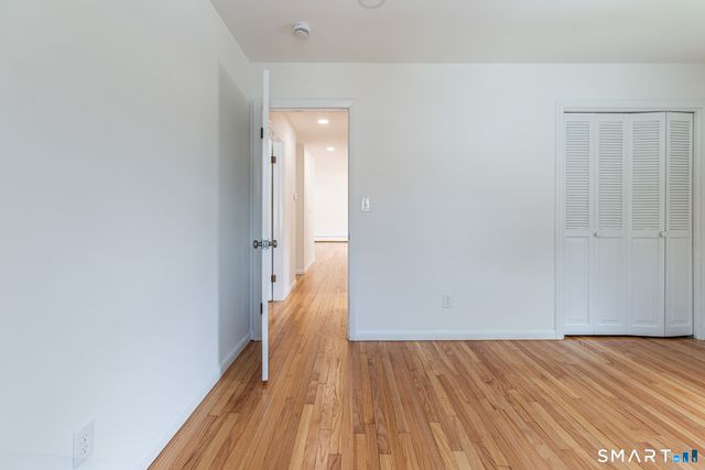 105 Ursini Drive, Hamden, CT 06514