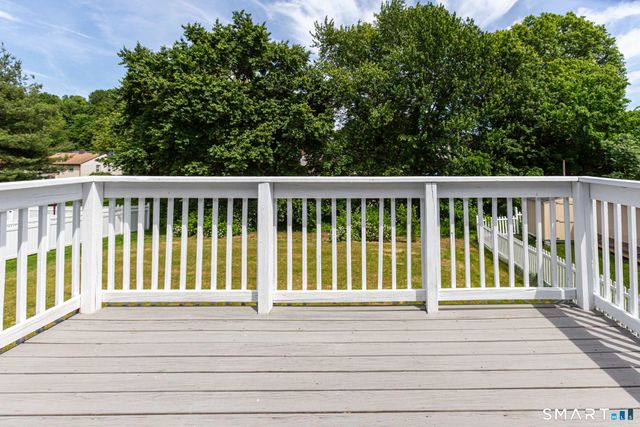 105 Ursini Drive, Hamden, CT 06514