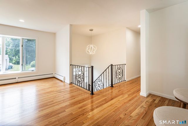105 Ursini Drive, Hamden, CT 06514