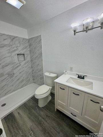7230 GLEN HVN, San Antonio, TX 78239