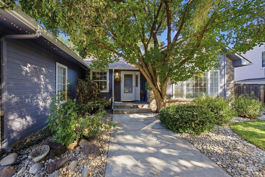 1624 E Seaport Ct, Boise, ID 83706 photo 5