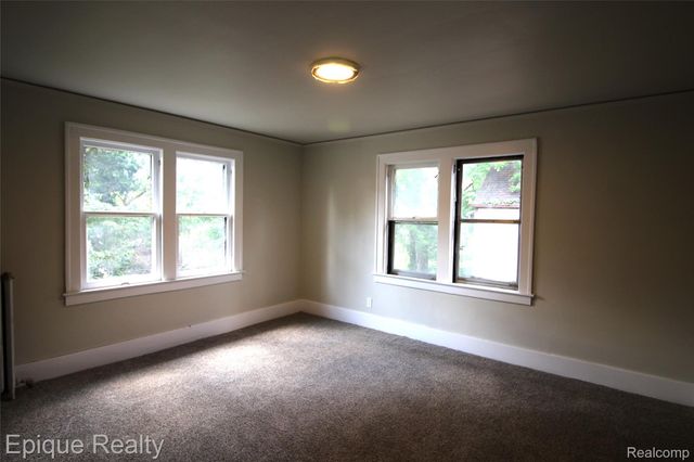 4277 Fullerton Street, Detroit, MI 48238