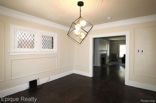 4277 Fullerton Street, Detroit, MI 48238