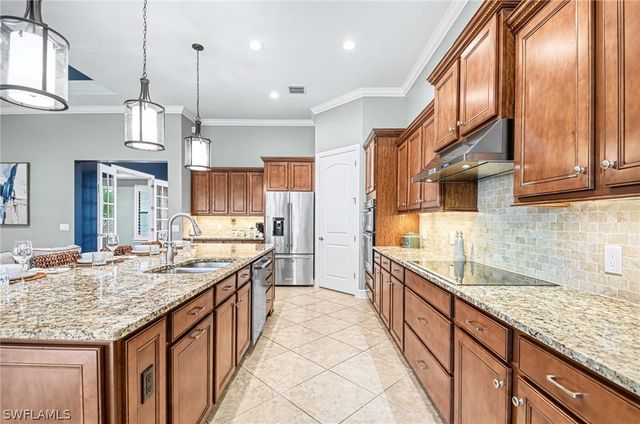 14012 Fenwood CT, Estero, FL 33928