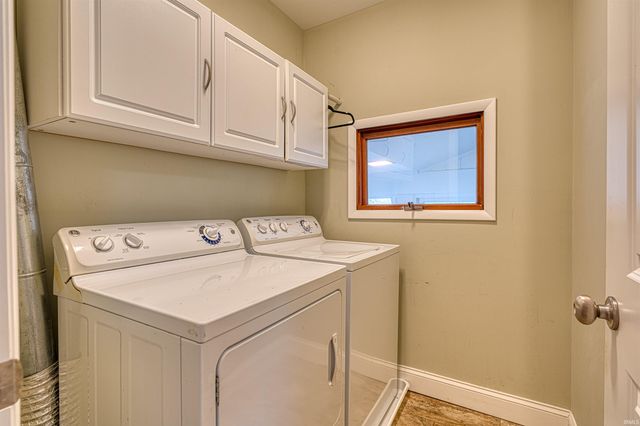 5244 Tarrytown Road, Newburgh, IN 47630