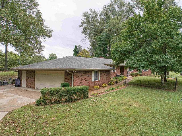 5244 Tarrytown Road, Newburgh, IN 47630