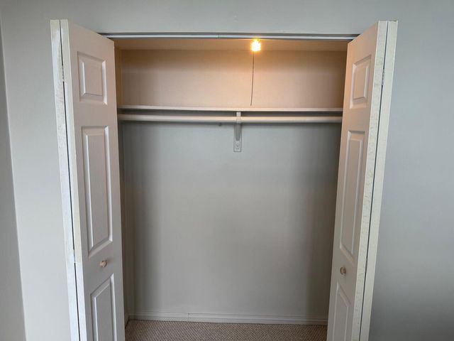 6301 N Sheridan Road 23N, Chicago, IL 60660