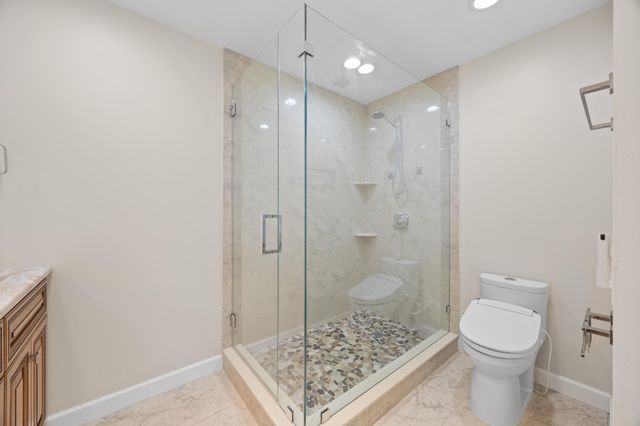 4720 NW 7th Street, Deerfield Beach, FL 33442