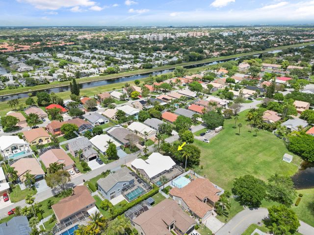 4720 NW 7th Street, Deerfield Beach, FL 33442