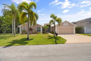 4720 NW 7th Street, Deerfield Beach, FL 33442