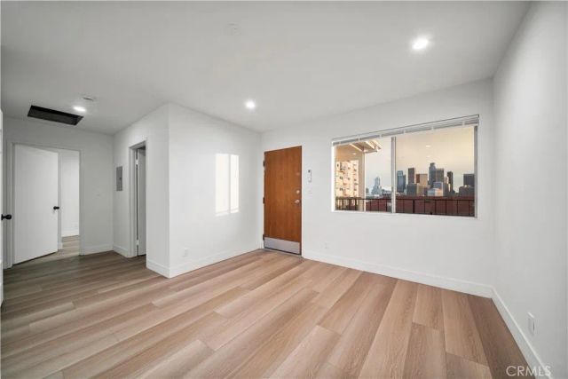 936 Centennial 7, Los Angeles, CA 90012