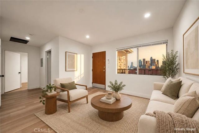 936 Centennial 7, Los Angeles, CA 90012