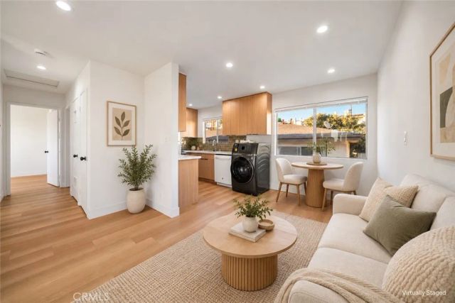 936 Centennial 7, Los Angeles, CA 90012