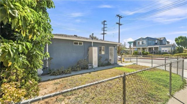 28 W Ramona Road, Alhambra, CA 91803