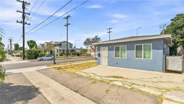 28 W Ramona Road, Alhambra, CA 91803