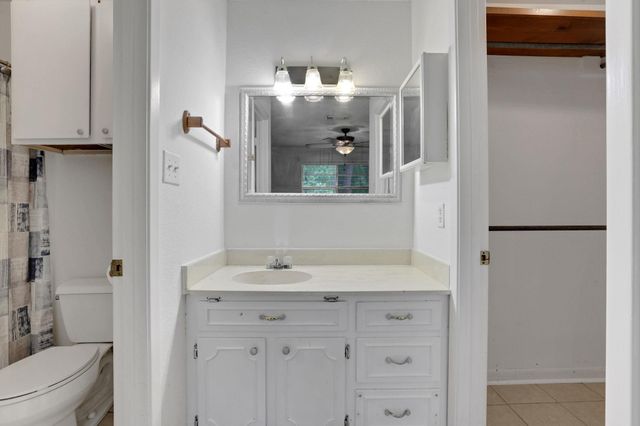 113 Hillendale Drive, Livingston, TX 77351