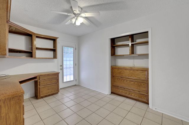 113 Hillendale Drive, Livingston, TX 77351