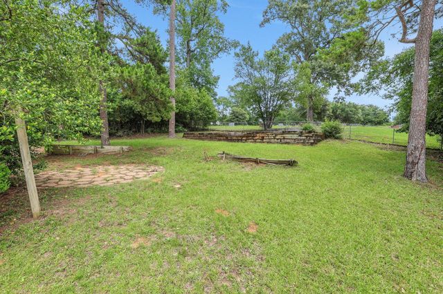 113 Hillendale Drive, Livingston, TX 77351