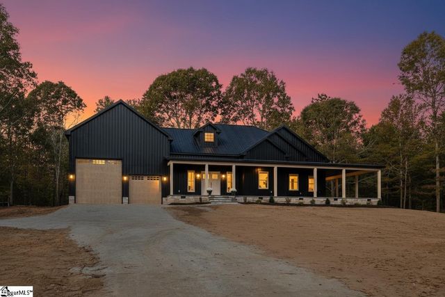 6025 Highway 101 N, Gray Court, SC 29645