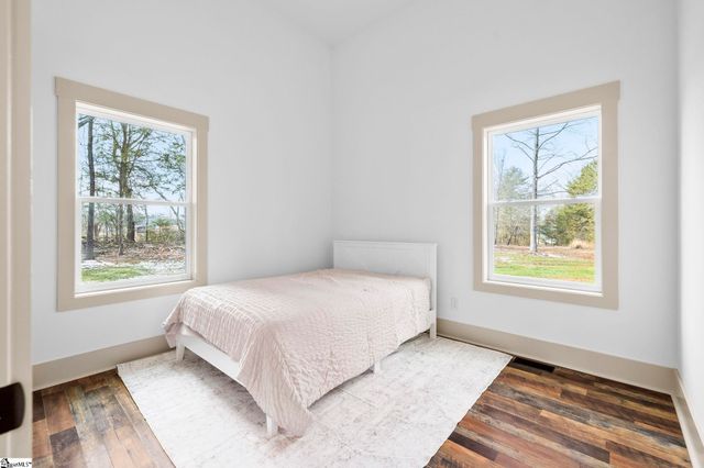 6025 Highway 101 N, Gray Court, SC 29645