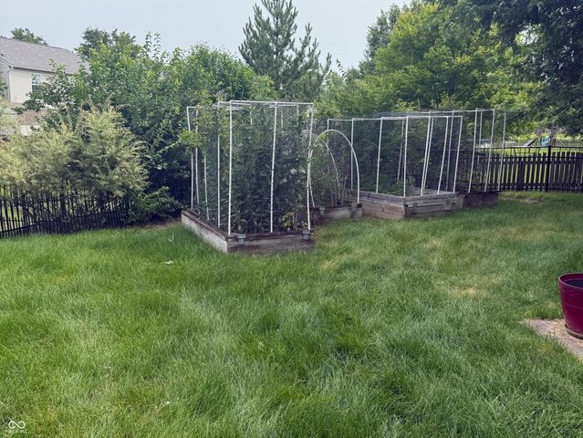 10706 Sunburst, Noblesville, IN 46060