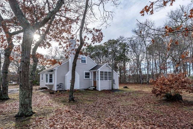 37 Regional Ave, Yarmouth, MA 02664