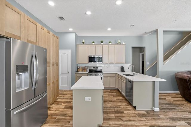 5937 RIVA RIDGE DRIVE, Wesley Chapel, FL 33544