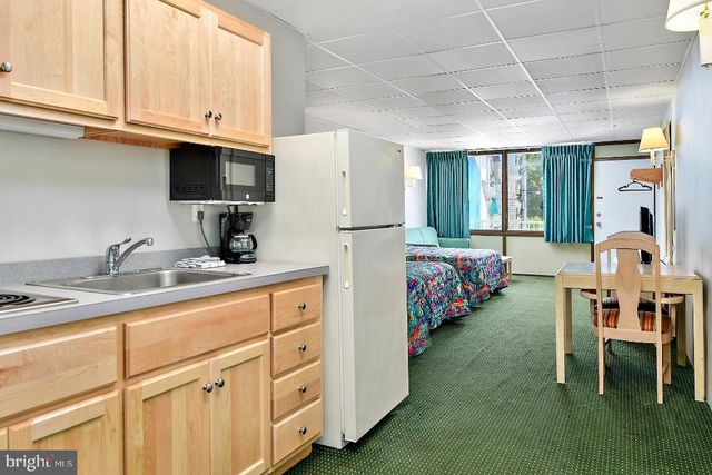 7100 COASTAL HWY, Ocean City, MD 21842