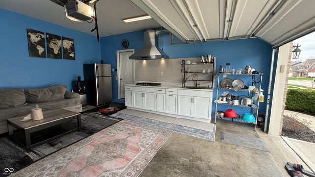 8341 Welder Place, Indianapolis, IN 46237