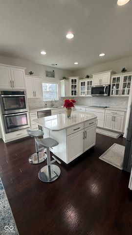 8341 Welder Place, Indianapolis, IN 46237