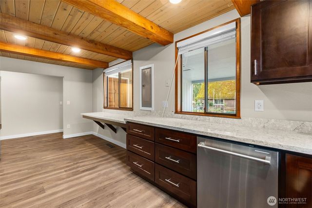 125 41st Avenue NE, Olympia, WA 98506