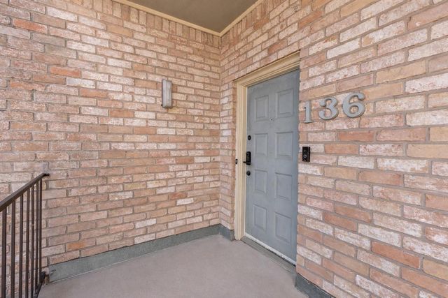8100 Cambridge Street 136, Houston, TX 77054