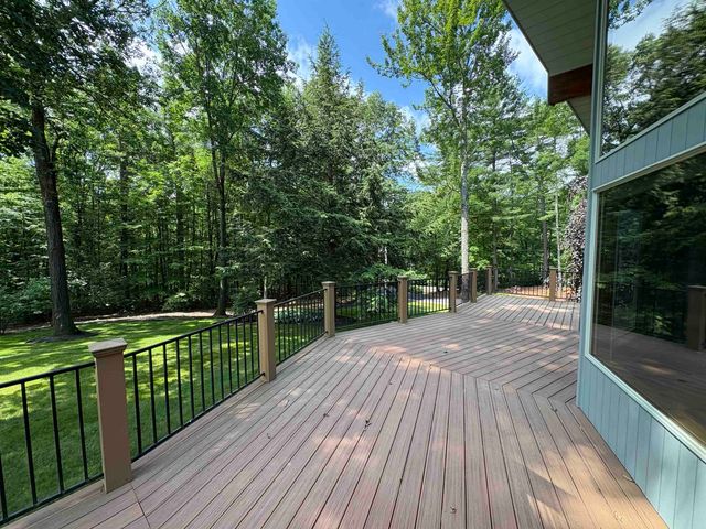 48 N Pepperell Road, Hollis, NH 03049