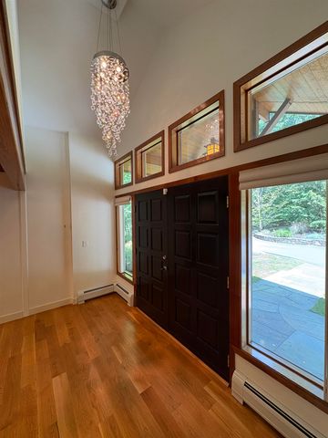 48 N Pepperell Road, Hollis, NH 03049