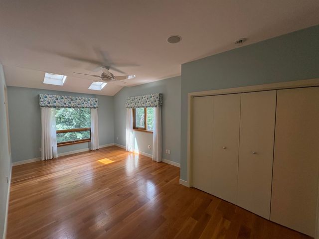 48 N Pepperell Road, Hollis, NH 03049