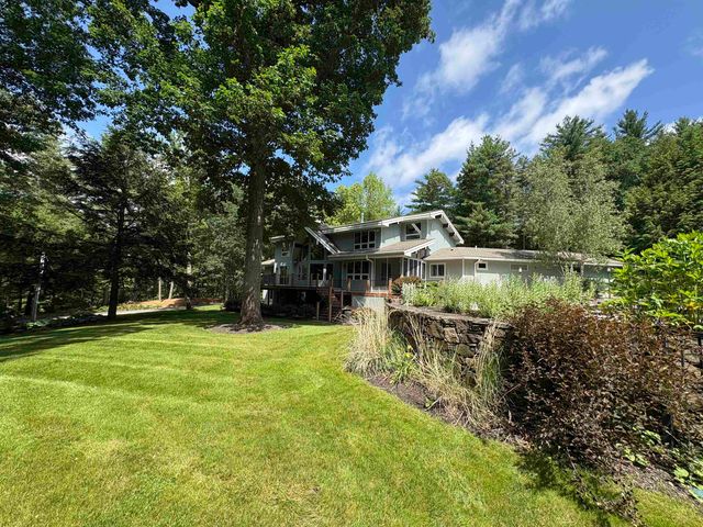 48 N Pepperell Road, Hollis, NH 03049