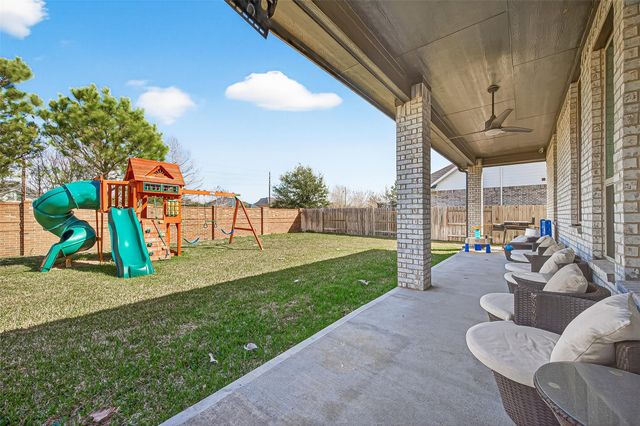 1626 Evergreen Bay Ln, Katy, TX 77494