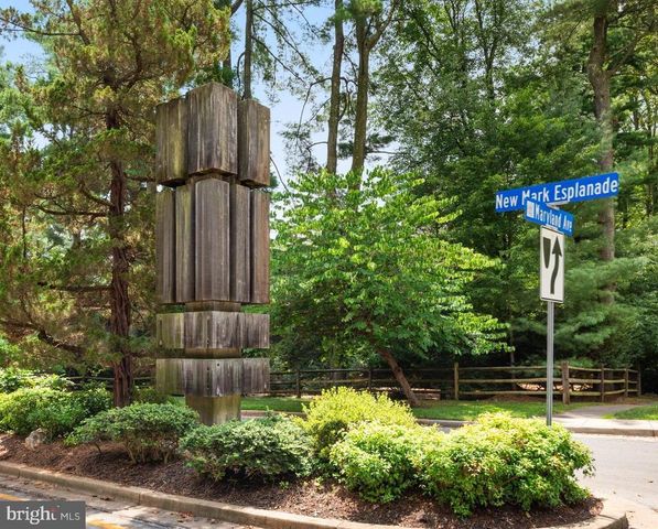 820 NEW MARK ESPLANADE, Rockville, MD 20850
