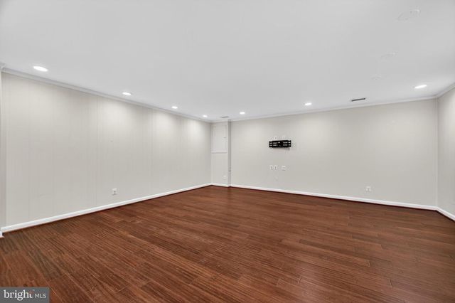 820 NEW MARK ESPLANADE, Rockville, MD 20850