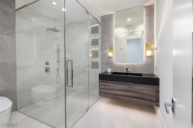 19 Boulderback Drive, Henderson, NV 89012