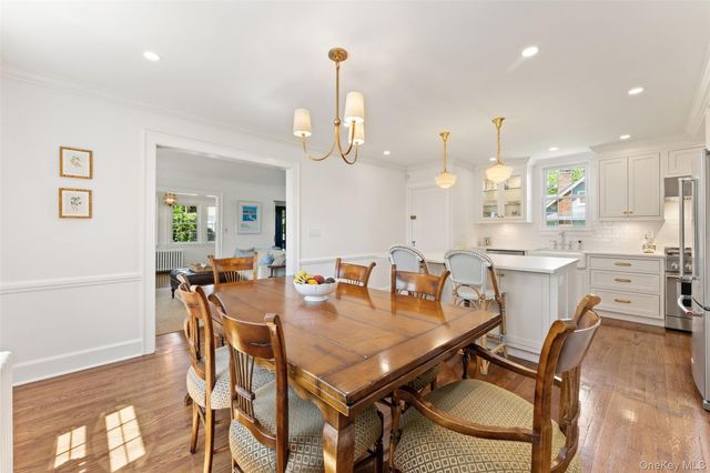 25 Pinebrook Road, New Rochelle, NY 10801
