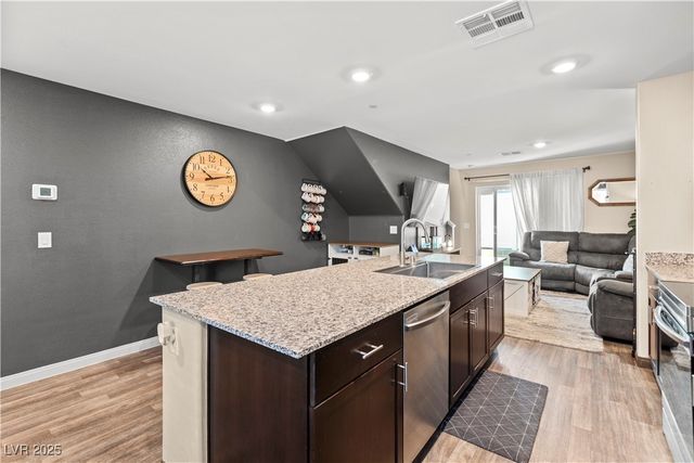 12280 Golden Wreath Road 3, Las Vegas, NV 89183