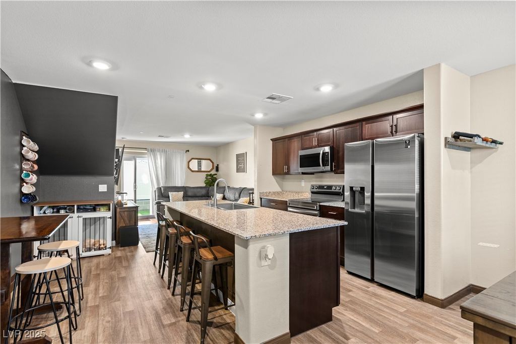 12280 Golden Wreath Road 3, Las Vegas, NV 89183