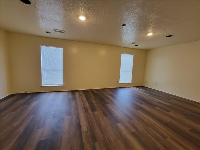 12811 Stillington Drive, Houston, TX 77015