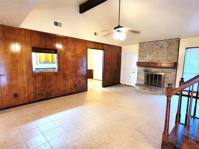 12811 Stillington Drive, Houston, TX 77015