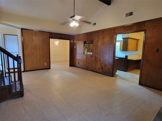 12811 Stillington Drive, Houston, TX 77015