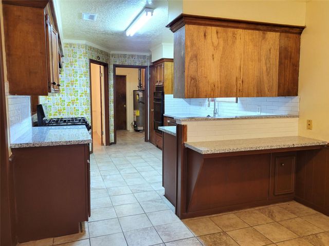 12811 Stillington Drive, Houston, TX 77015
