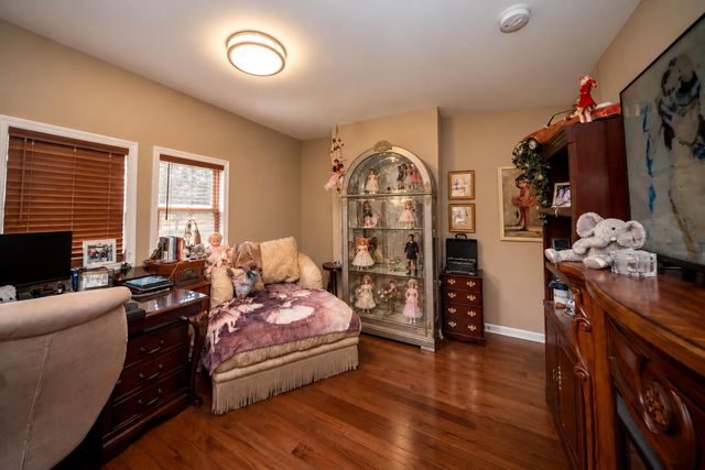 26532 Springfield Drive, Farmington Hills, MI 48334